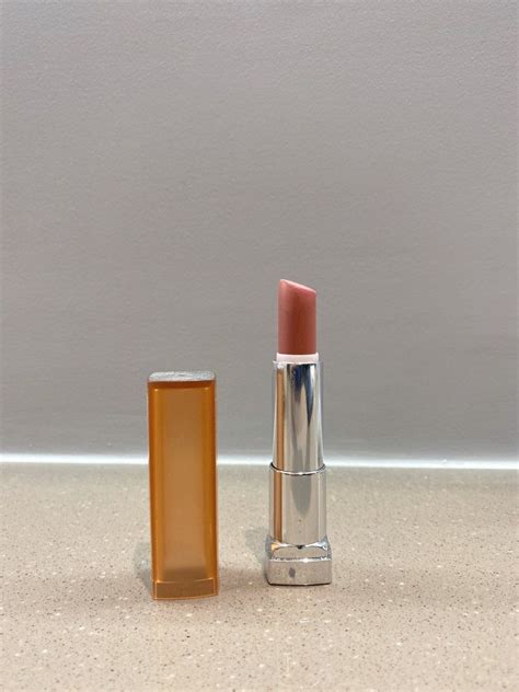 Maybelline touch of nude 唇膏 唇彩 唇釉 香水美妝保養 唇部彩妝保養在旋轉拍賣