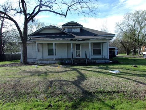 300 E Main St Cumby TX 75433 Realtor