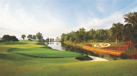 river course at kingsmill golf club & resort