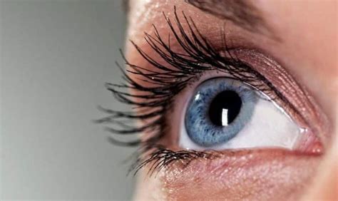 5 Warning Signs That You May Have Cataracts