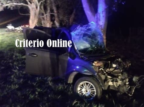 Dolores Trágico Accidente En Ruta 63 Dos Personas Pierden La Vida