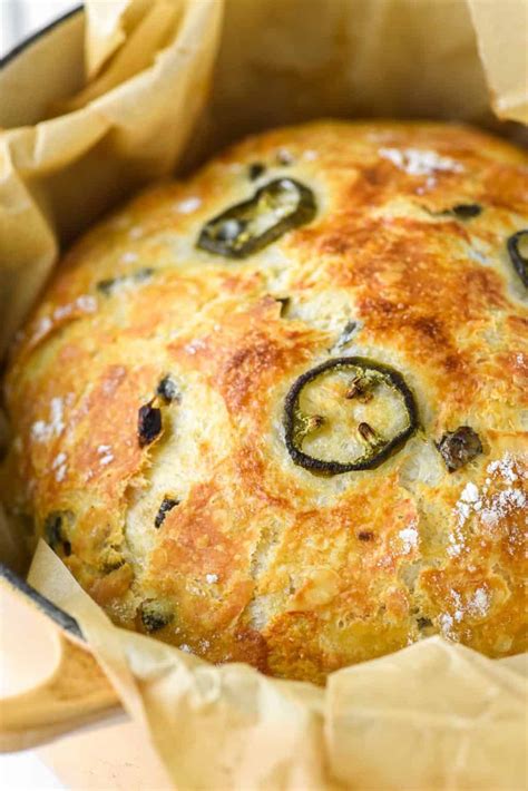 No Knead Jalapeño Cheddar Bread Recipe Chisel And Fork