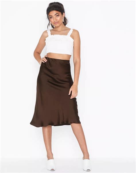 River Island Skirt Fashionable Design