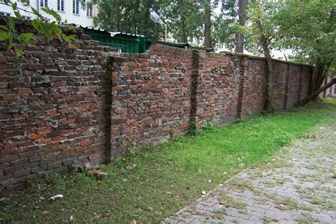 Remains Ghetto Wall Warsaw Stawki Street Warschau TracesOfWar