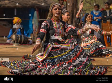 Indian Dancer In Traditional Dress At The Surajkund Mela In Haryana