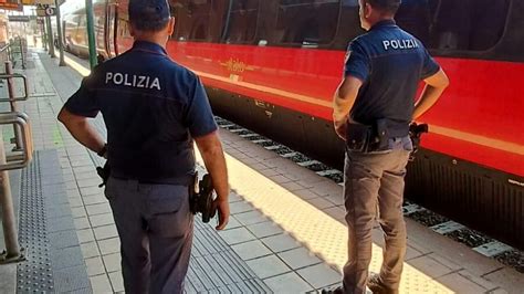 Scoperto Nella Stazione Centrale Con 2 Grammi Di Allucinogeni