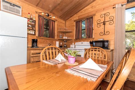 Texas Hill Country Cabins | Cabins Hill Country