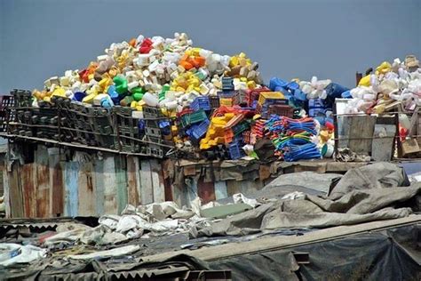 Dharavi Slum Tour In Mumbai: Triphobo