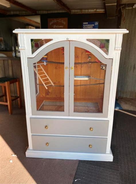 Bunnings Mum Transforms TV Unit Into Stunning Birdcage Diy Bird Cage