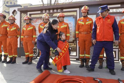 河北涞源：“传承雷锋精神 建设文明涞源”主题志愿服务月活动启动 民生网 人民日报社《民生周刊》杂志官网