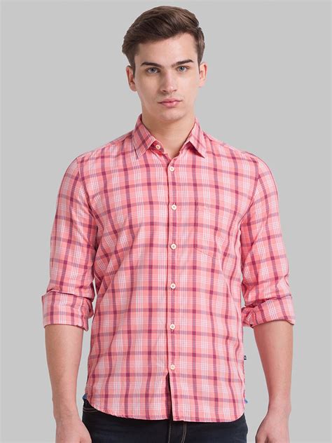 Buy Parx Men Red Slim Fit Checked Casual Shirt Shirts For Men