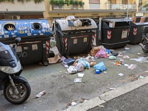 Una Piccola Testimonianza Civica Contro Il Degrado Nel V Municipio Di