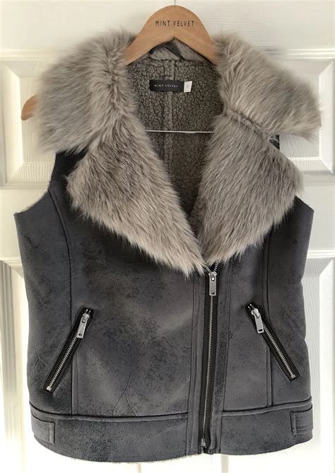 Mint Velvet Gorgeous Grey Faux Fur Gilet Size 8 Rrp £… Gem