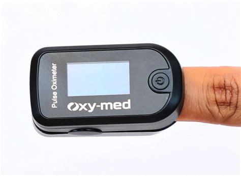 Why do we use a pulse oximeter? Uses & benefits. | by Medequip | Medium