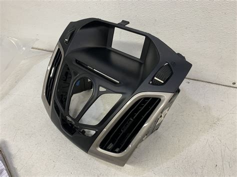 2012 2014 Ford Focus Radio Stereo Bezel Trim Cover Center Dash Vent Duct Oem Ebay