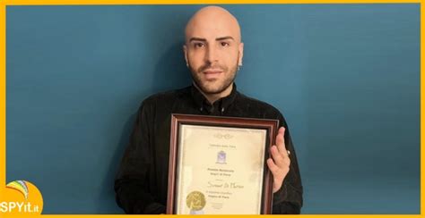 Simone Di Matteo Riceve Il Premio Segni Di Pace Dalla Cattedra Della