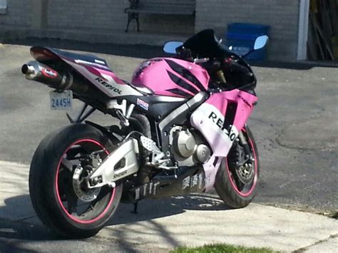 Pink Cbr Rr Honda Cbr 600 Honda Cr Motorcycle Gear Super Bikes Trike Motorbikes Dream Cars