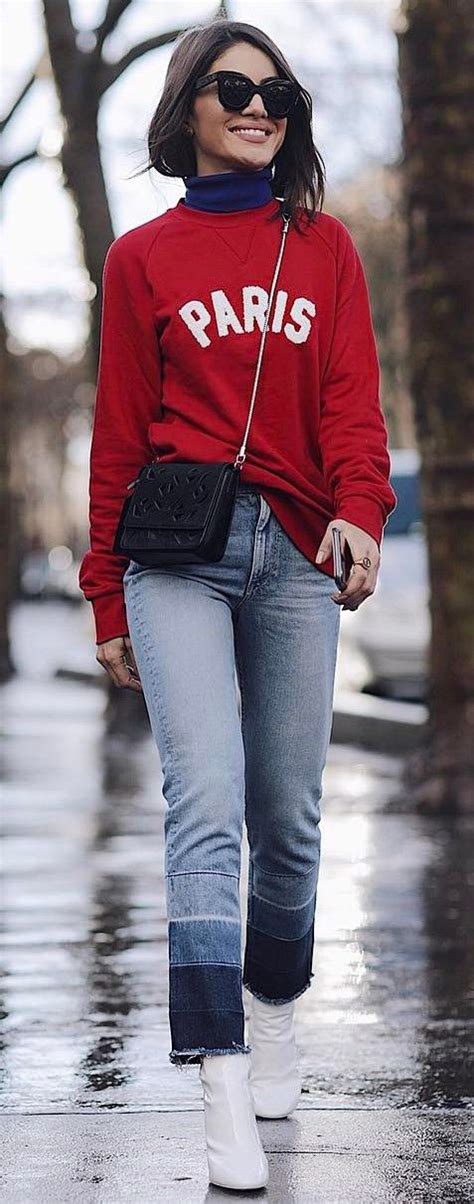 Red Sweatshirt Bag Jeans Boots Autumn Fashion Women Fall Outfits