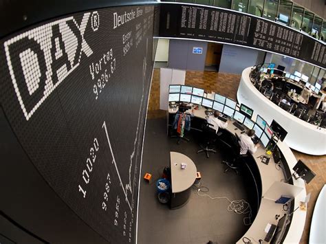 Dax erstmals über 12 000 Was Anleger jetzt wissen sollten n tv de