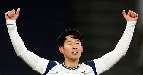 Gary Neville Makes Bold Son Heung Min Claim Amid Sadio