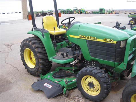 2001 John Deere 4300 Tractors Compact 1 40hp John Deere