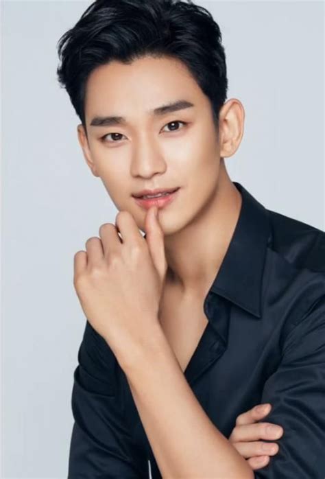 Kim Soo Hyun Current Drama It S Okay To Not Be Okay Page