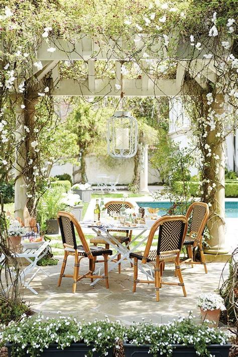 21 Incredible Outdoor Dining Spaces For Entertaining In Style Bistro Chairs Outdoor Outdoor