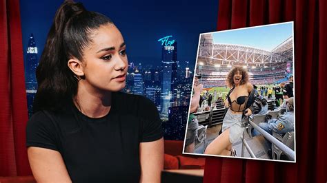 Lena Situations revient sur la polémique du Superbowl YouTube