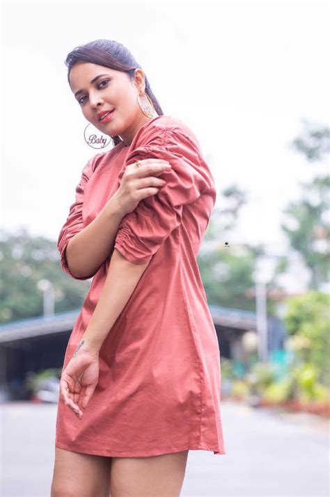 Queen Of Hearts Anasuya Bhardwaj Hot Poses Glam Actress