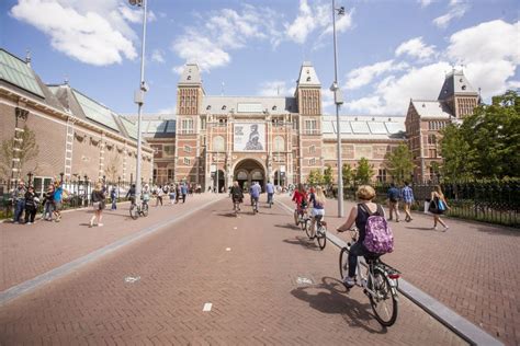 Amsterdam Tour Guidato In Bici Dei Tesori Nascosti E Delle Attrazioni