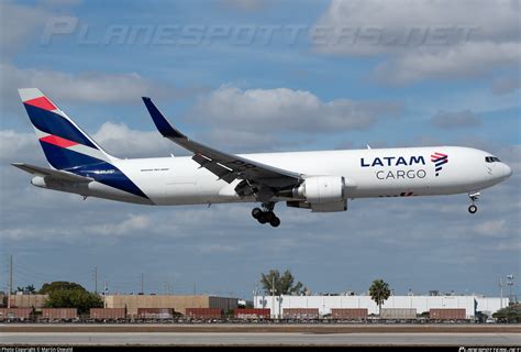 Pr Abd Latam Cargo Brasil Boeing F Wl Photo By Martin Oswald