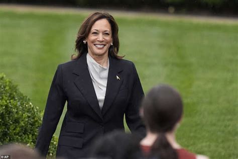 Kamala Harris Raises 81m In First 24 Hours After Biden S Withdrawal