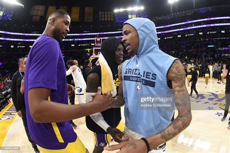 Tristan Thompson Of The Los Angeles Lakers Shakes Hands With Ja News