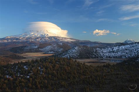 Late January Lenticular Sunset Hike Mt Shasta