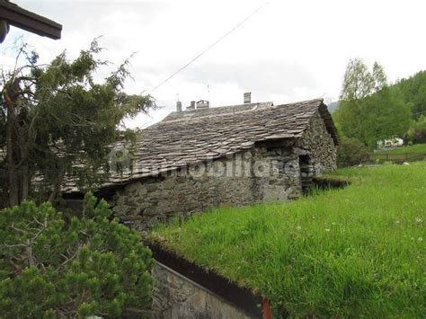 Vendita Rustico Chiesa in Valmalenco Da ristrutturare 120 m² rif