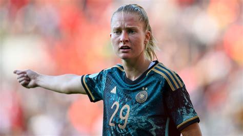 Janina Minge Auch Beim Zweiten WM Lehrgang Dabei Kicker