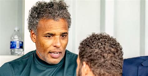 Nac Reageert Op Situatie Rond Van Hooijdonk Uitspraken Op