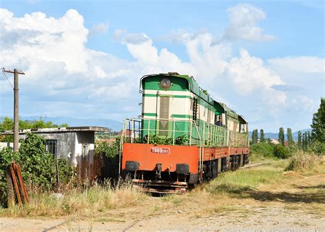 T669.1061+T669.1044, Shkodër - Koplik | Vojtěch Gášek | Flickr
