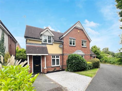 Lowerdale Elloughton Brough 2 Bed Semi Detached House £185 000