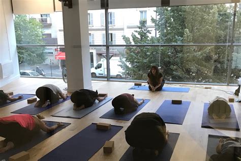 Yoga Village Batignolles Lire Les Avis Et R Server Des Cours Sur