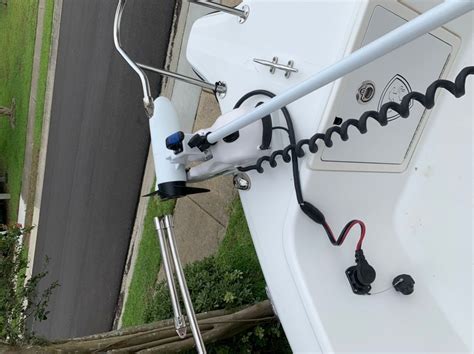 bow mount trolling motor  rails