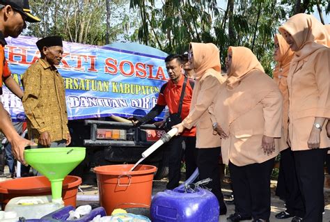 Dampak Kemarau Kekeringan Meluas Ribuan Warga Kesulitan Air Bersih