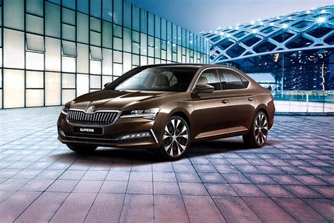 Skoda Superb Price Images Mileage Review Specs