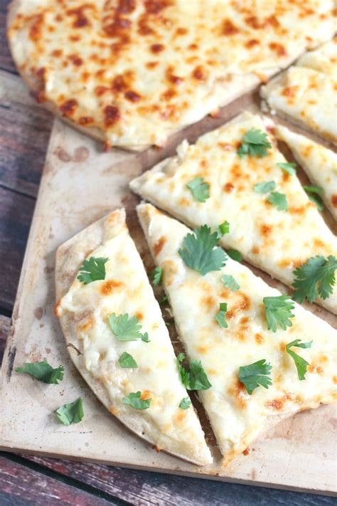 Three Ingredient White Pizza Flatbread Mama Loves Food