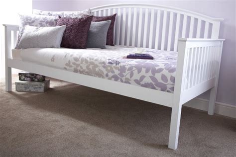 Gfw Madrid 3ft Single White Wooden Day Beds