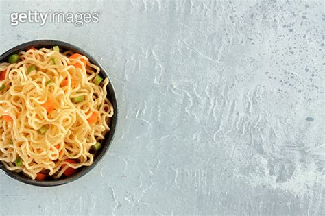 Instant Noodles With Carrot And Scallions Vegetable Soba Bowl Top