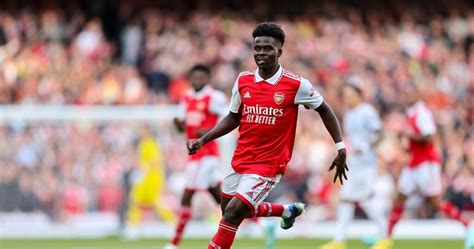 Arsenals Bukayo Saka Sends Surprise Message In New