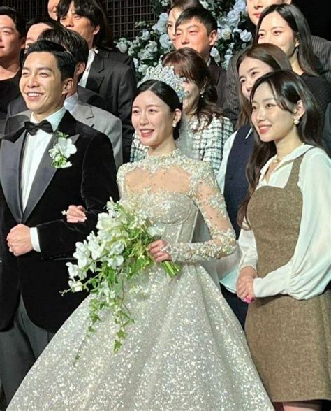 Lee Seung Gi Marries Lee Da In In Lavish Ceremony In Seoul See Inside Pics Artofit