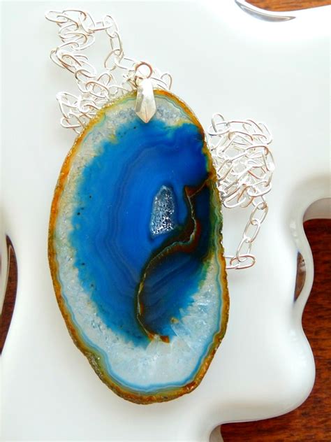 Diy Agate Pendant How To Turn An Agate Slice Into A Necklace Dans