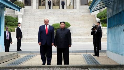 Us North Korea Trump And Kim Hold Historic Meeting At Dmz Bbc News